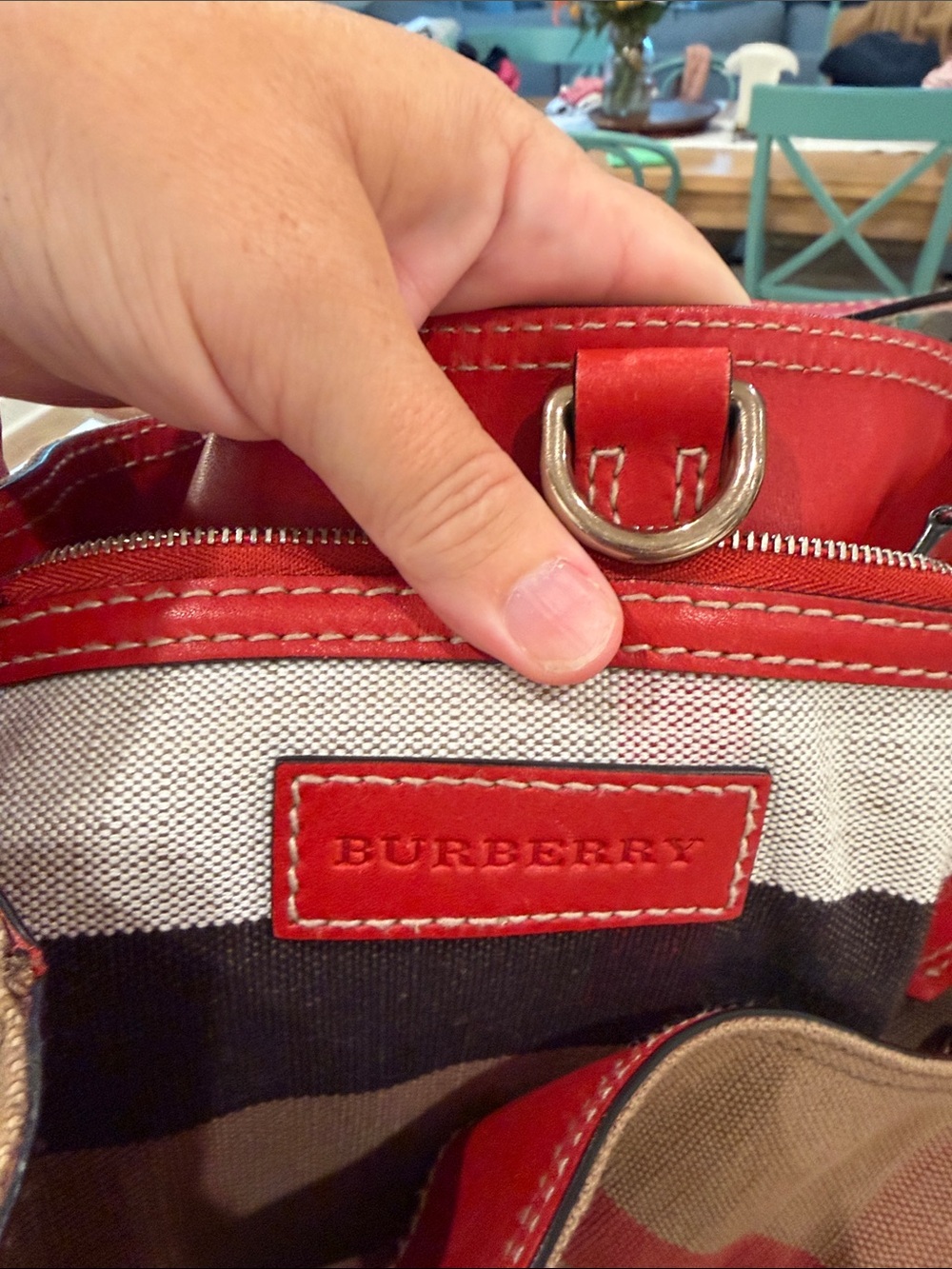 Burberry Canvas Shoulder Bag with Red Trim and Classic Check - Picture 4 of 4